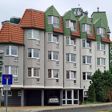 Zum Grünen Turm Gasthof Hohen Neuendorf