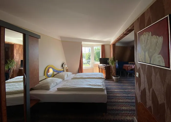 Zum Grünen Turm Hohen Neuendorf